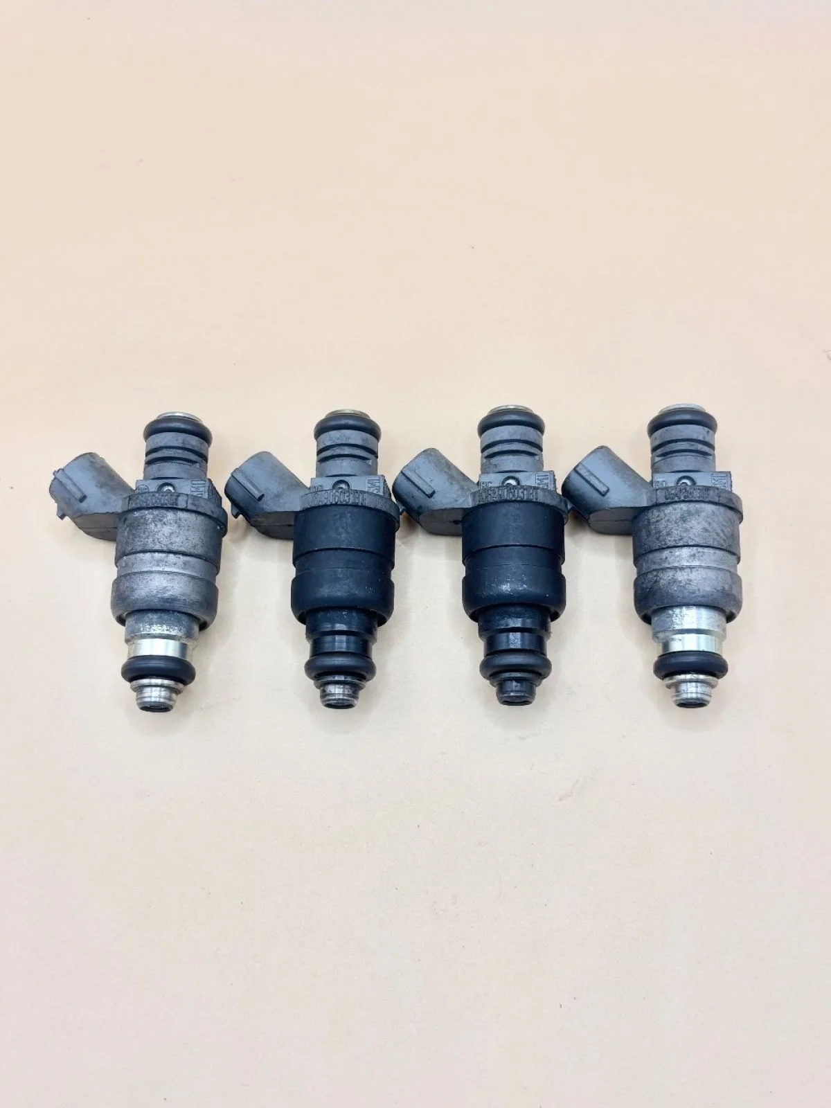 Форсунка топливная 06A906031BT Caddy III рестайлинг (2010—2015) В наличии