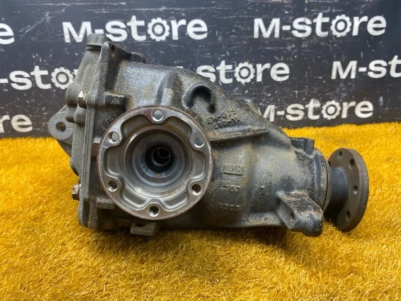 Редуктор Bmw X3 2007 33107547090 E83 N52B25A, задний