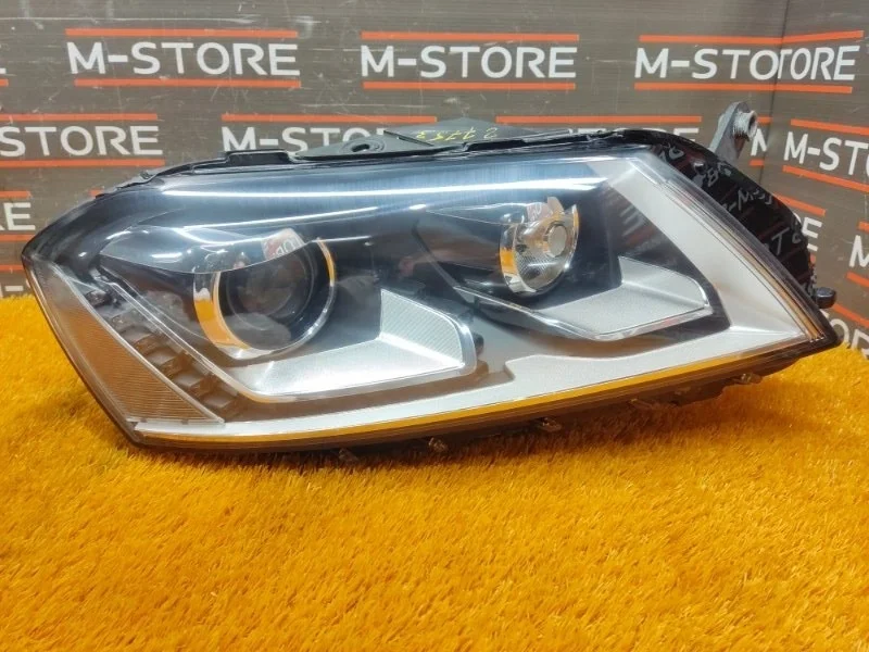 Фара Volkswagen Passat 2011 3AC941752 B7 CAXA, правая