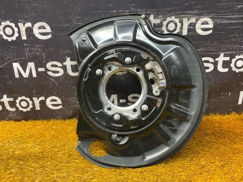 Кулак поворотный Mercedes-Benz S-Class 2006 A2213502108 W221 272.965, задний левый