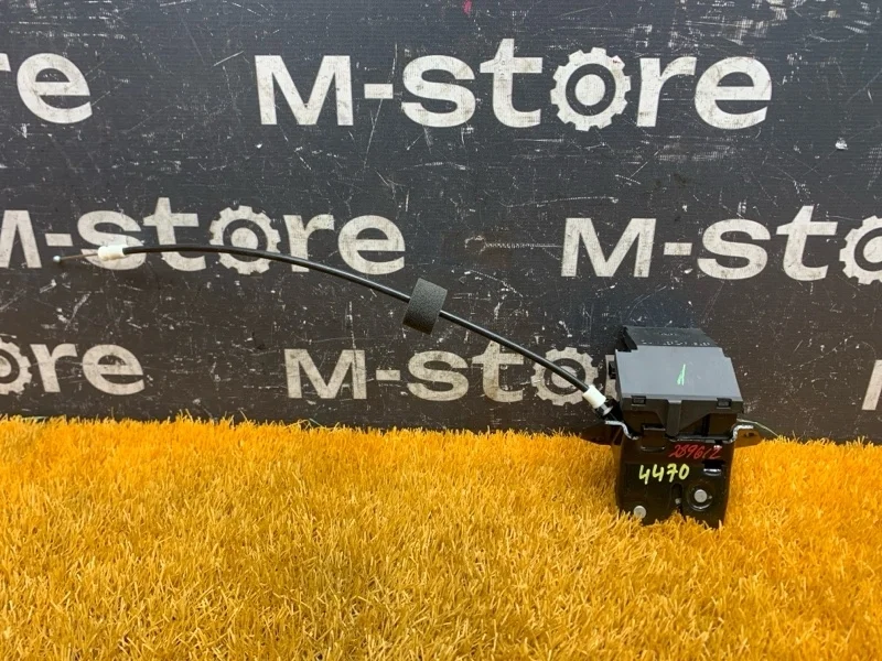 Замок багажника Mercedes-Benz Clk-Class 2005 A1717500085 W209 112.955