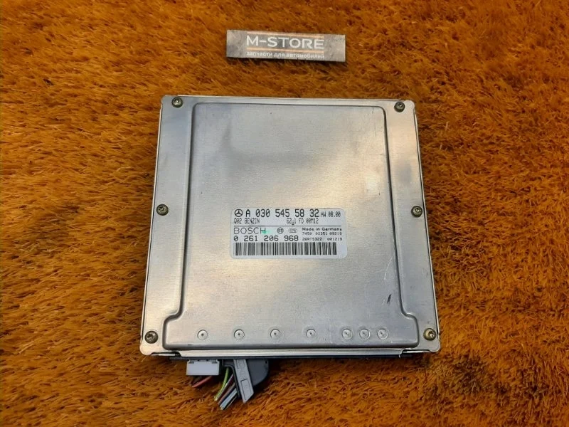 Блок управления двс Mercedes-Benz E-Class 2001 A0305455832 W210 112.914