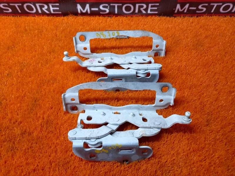 Петля капота Mercedes-Benz C-Class 2008 A2048800728 W204 271.950