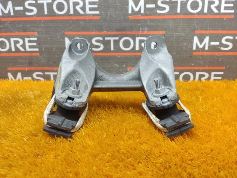 Подушка кпп Bmw 1-Series 2011 22326796613 F20 N13B16A