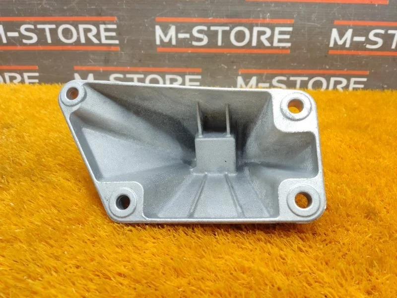 Кронштейн подушки двигателя Bmw 7-Series 2011 22116775903 F01 N63B44, левый