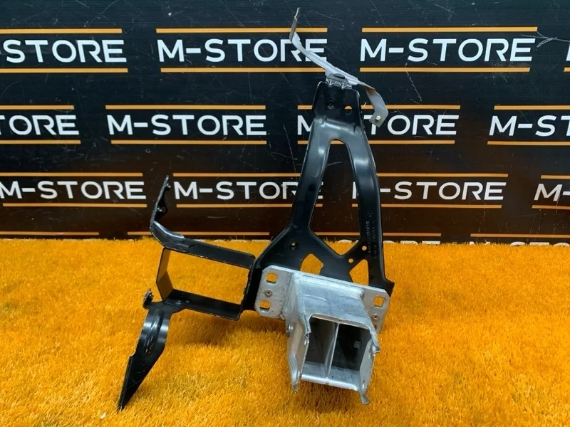 Кронштейн фары Bmw 5-Series 2008 51647033731 E60 N52B25A, левый