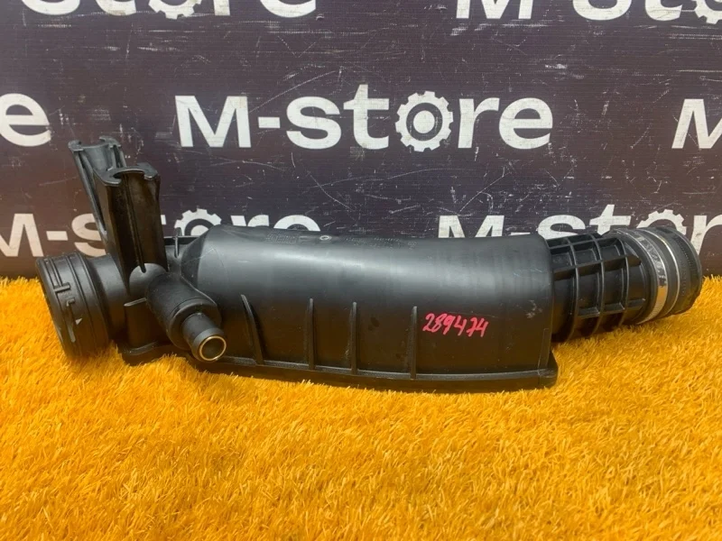 Патрубок интеркулера Mercedes-Benz C-Class 2006 A2710901937 W203 271.940