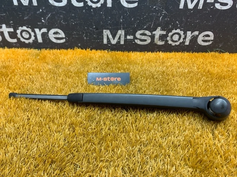 Поводок стеклоочистителя Volkswagen Passat 2011 6Q6955707C B7 CAXA, задний