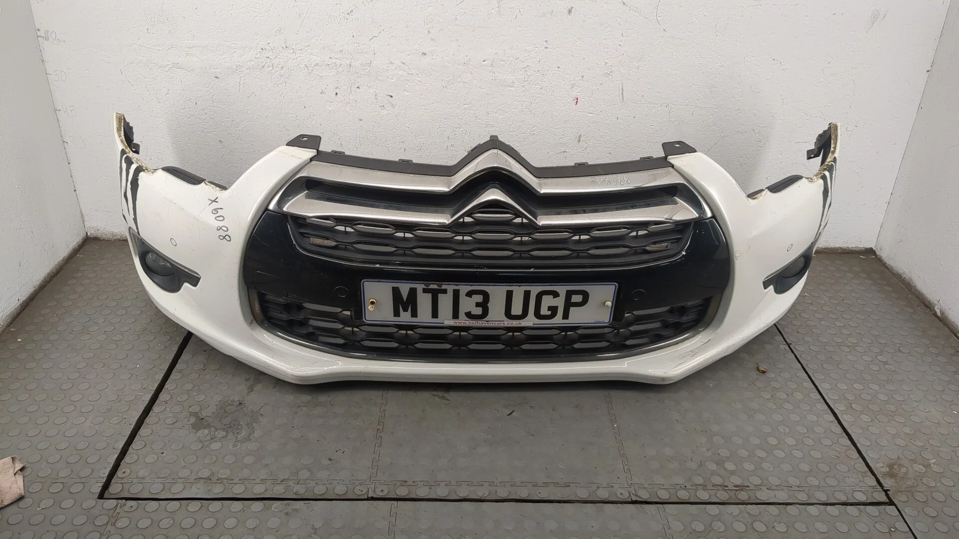 Бампер Citroen DS4 2010-2018 КПП 6-ст.мех.(МКПП) RHH Дизель 2 л HDI