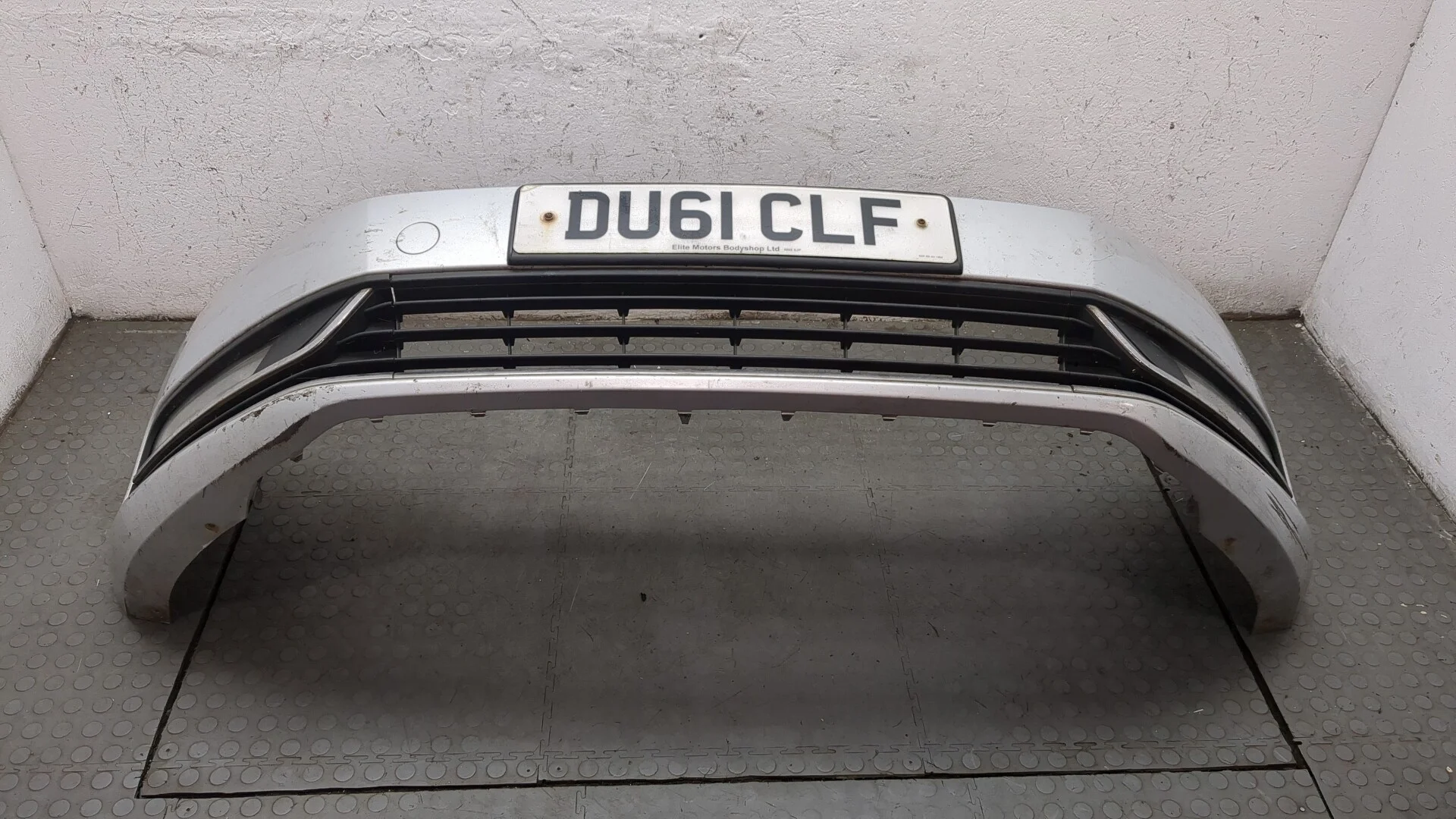 Бампер Volkswagen Passat 7 2010-2015 Европа КПП 6-ст.мех.(МКПП) CAYC Дизель 1.6 л TDI