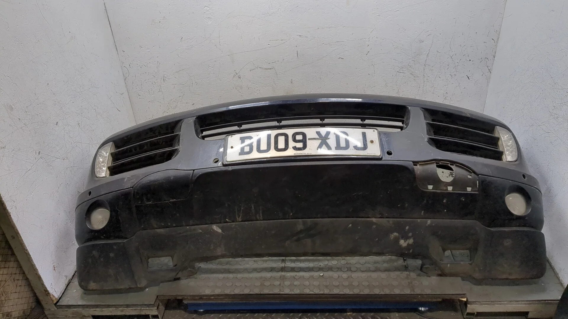 Бампер Porsche Cayenne 2002-2010 КПП автомат 4х4 (АКПП) M05.9D Дизель 3 л TDI