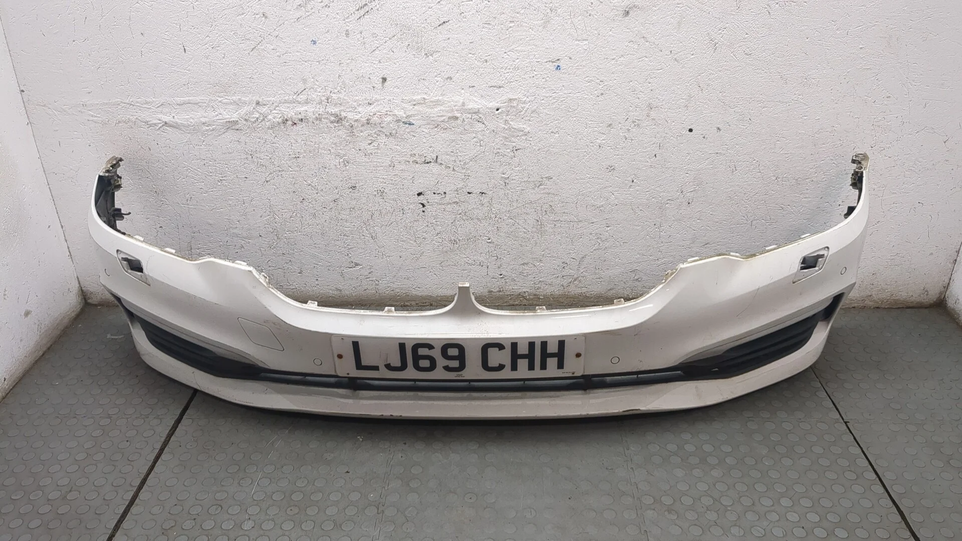 Бампер BMW 5 G30, G31 2017-2023 КПП автомат 4х4 (АКПП) B57D30A Дизель 3 л Турбо