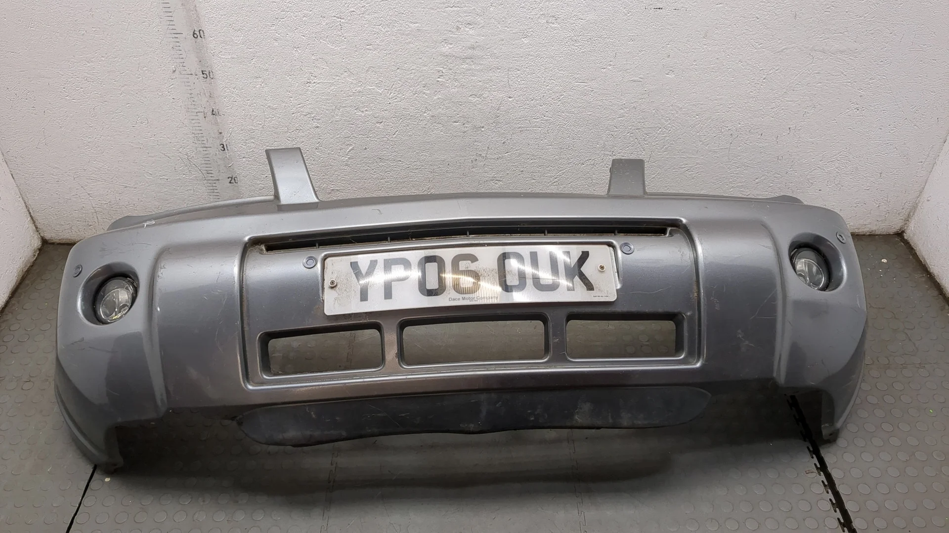 Бампер Nissan X-Trail (T30) 2001-2007 КПП 5-ст.мех 4х4 (МКПП) QR25DE Бензин 2.5 л Инжектор