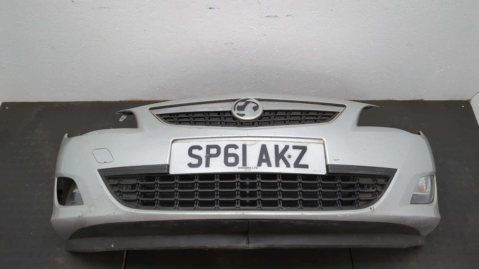 Бампер Opel Astra J 2010-2017 КПП 5-ст.мех.(МКПП) A13DTE Дизель 1.3 л CDTI