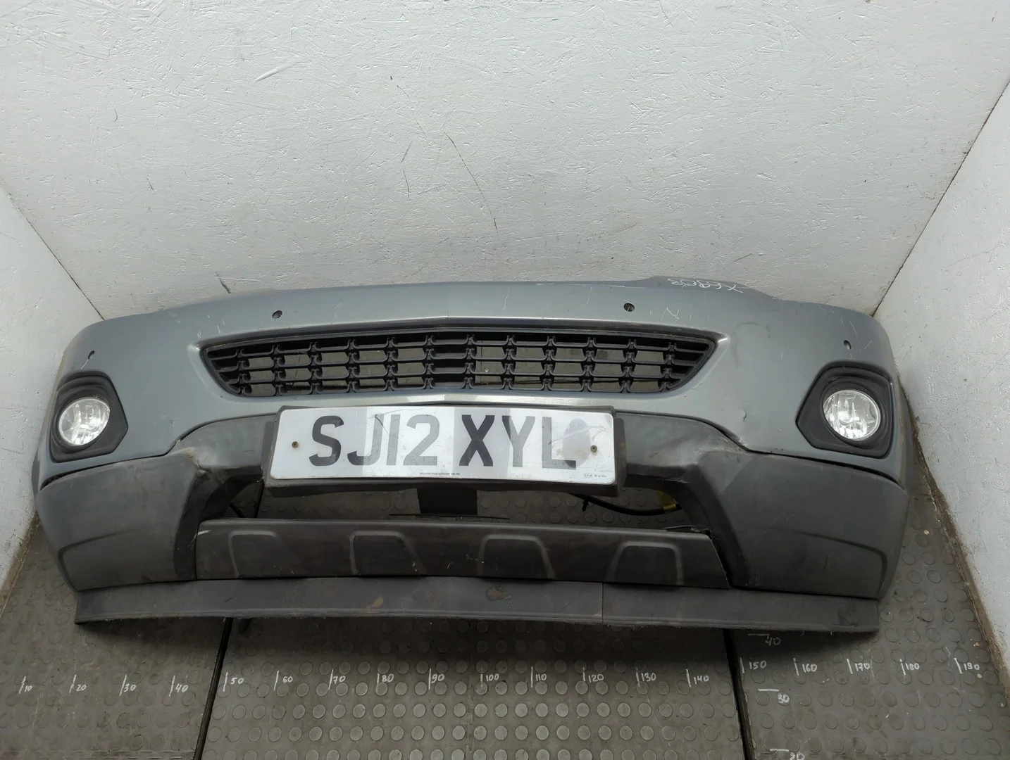 Бампер Opel Antara 2006-2015 КПП 6-ст.мех 4х4 (МКПП) Z22D1 Дизель 2.2 л CDI