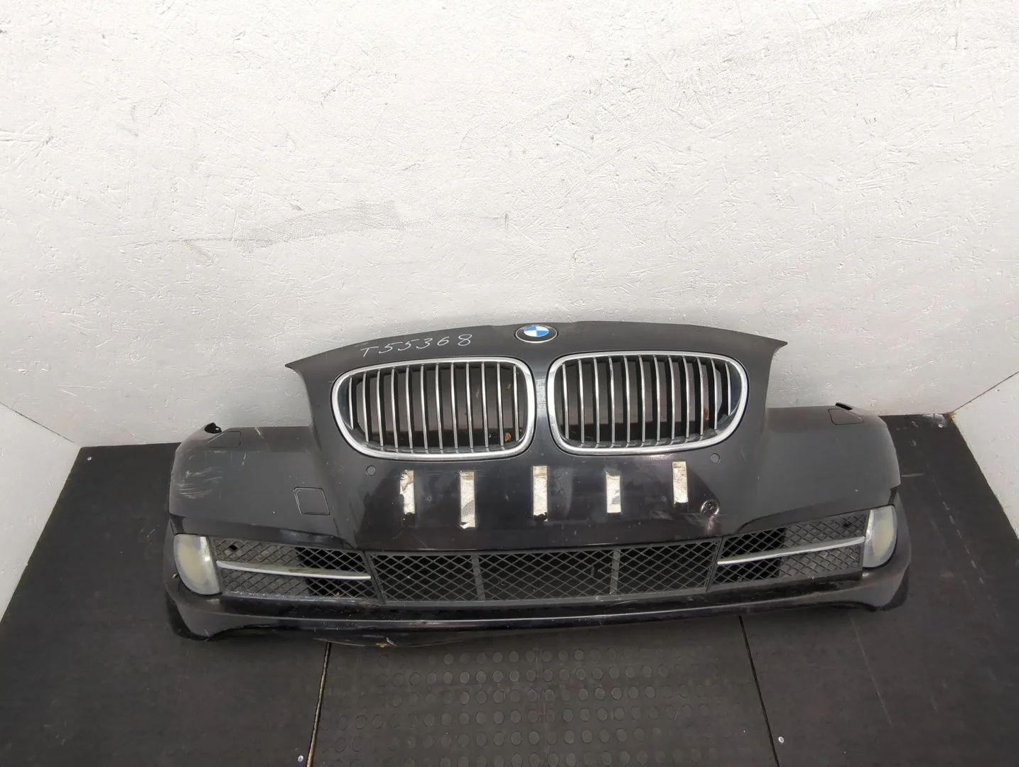 Бампер BMW 5 F10 2010-2017 КПП автомат (АКПП) N47D20C Дизель 2 л TDI