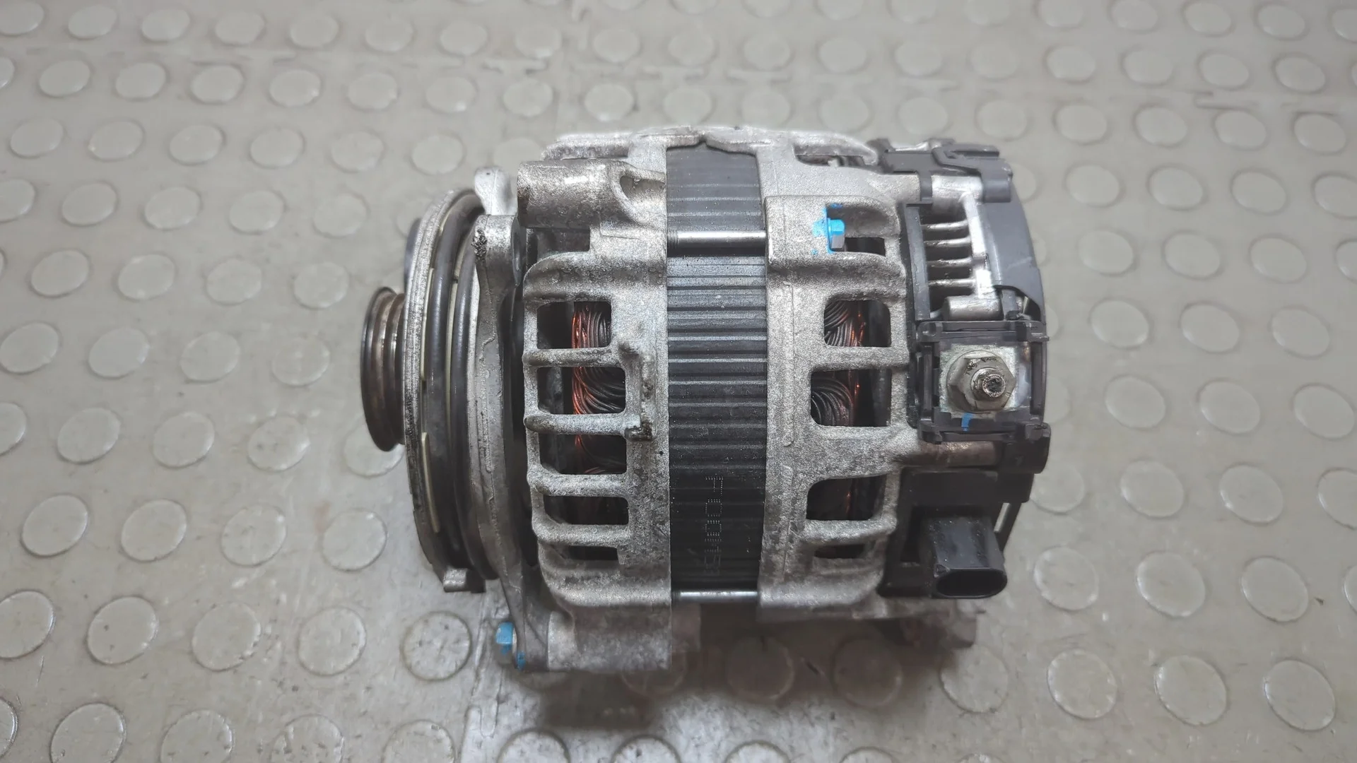 Генератор BMW X3 G01 2017-2024 КПП автомат 4х4 (АКПП) B57D30A Дизель 3 л Турбо