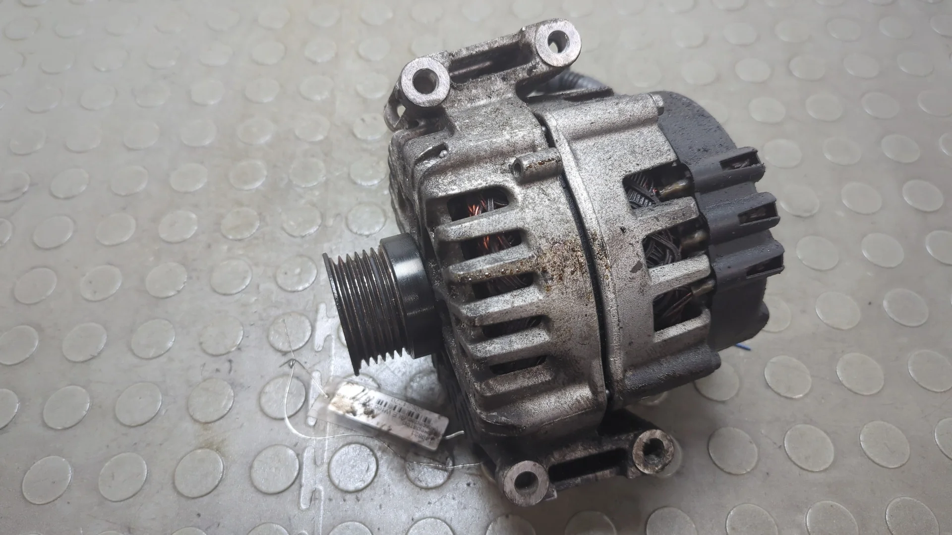 Генератор Mercedes-Benz GLE W166 2015-2018 КПП автомат 4х4 (АКПП) OM 651.960 Дизель 2.1 л CDI