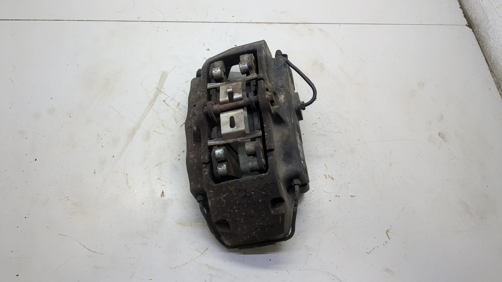 Суппорт Audi Q7 2005-2015 КПП автомат 4х4 (АКПП) BAR Бензин 4.2 л FSI