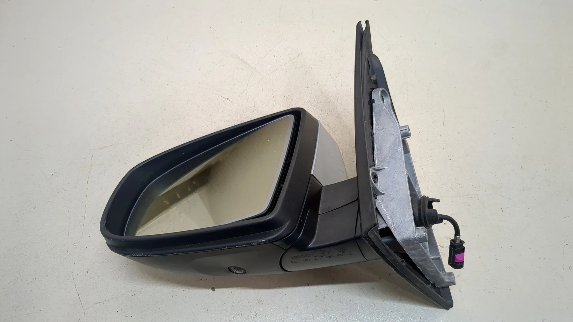 Зеркало боковое BMW X5 E70 2006-2013 КПП автомат 4х4 (АКПП) N63B44A Бензин 4.4 л Турбо-инжектор