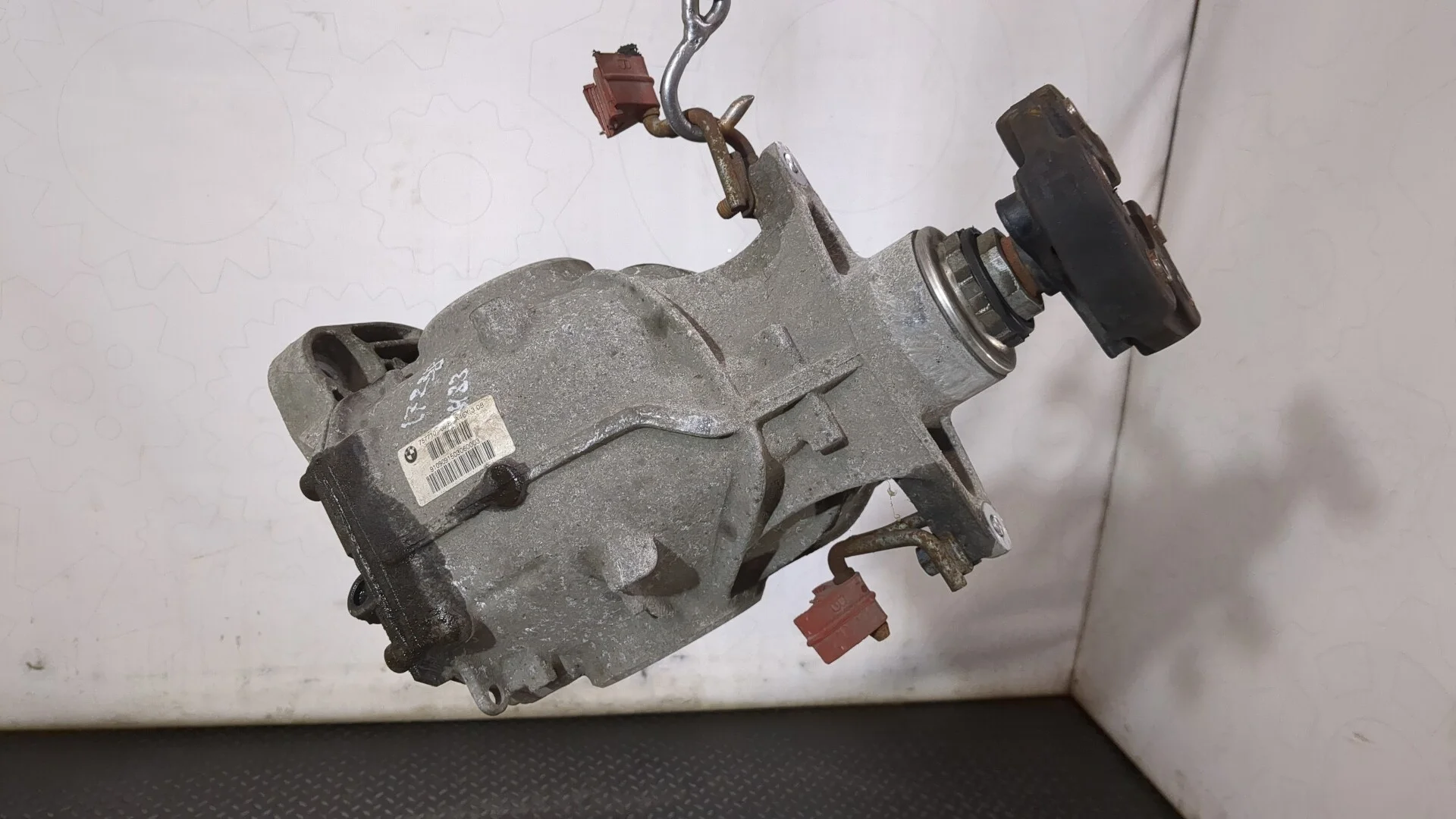 Редуктор моста BMW 5 F07 Gran Turismo 2010-2017 КПП автомат (АКПП) N63B44A Бензин 4.4 л Турбо-инжектор