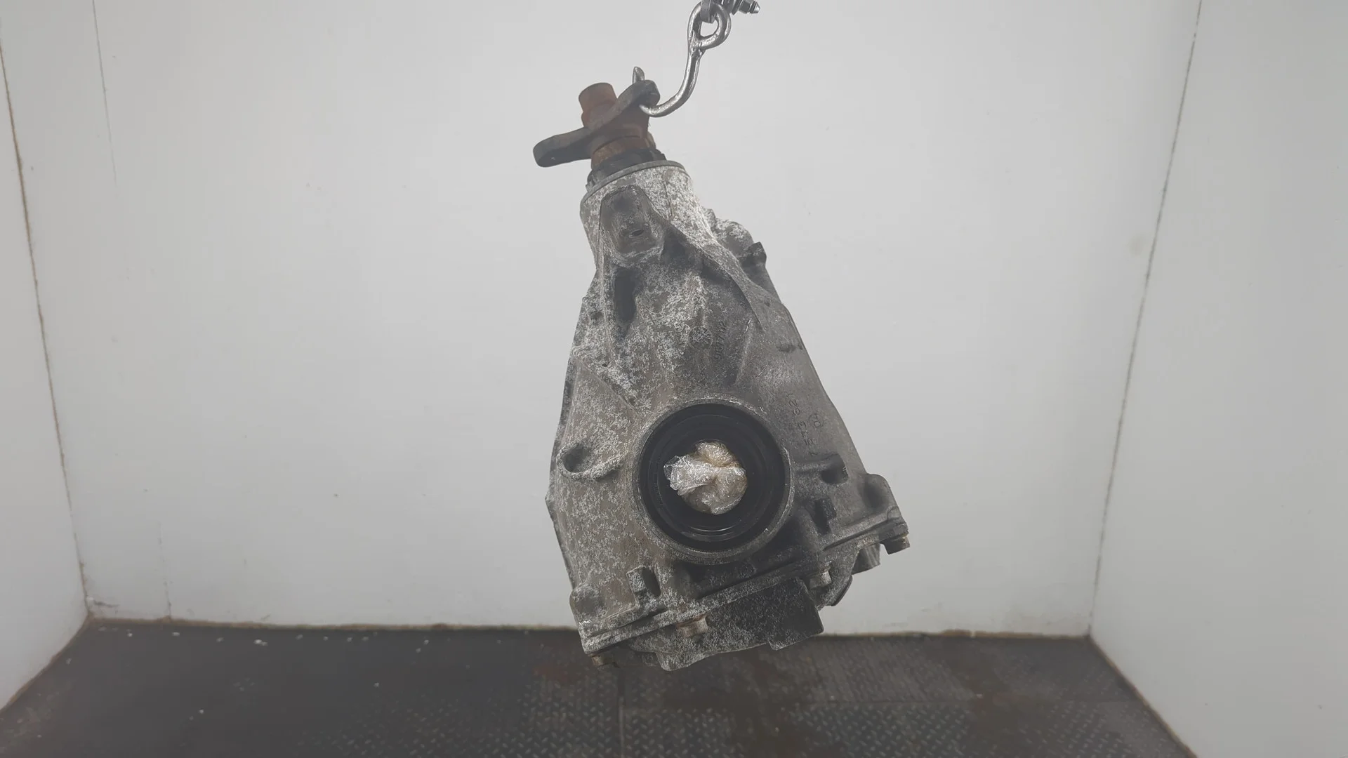 Редуктор моста BMW 5 F10 2010-2017 КПП автомат 4х4 (АКПП) N55B30A Бензин 3 л Турбо-инжектор