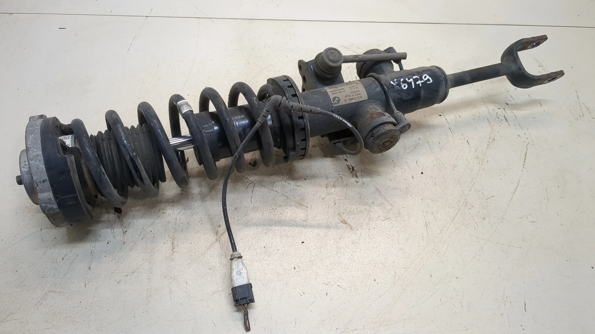 Амортизатор подвески BMW 5 F10 2010-2017 КПП автомат (АКПП) N57D30B Дизель 3 л Турбо