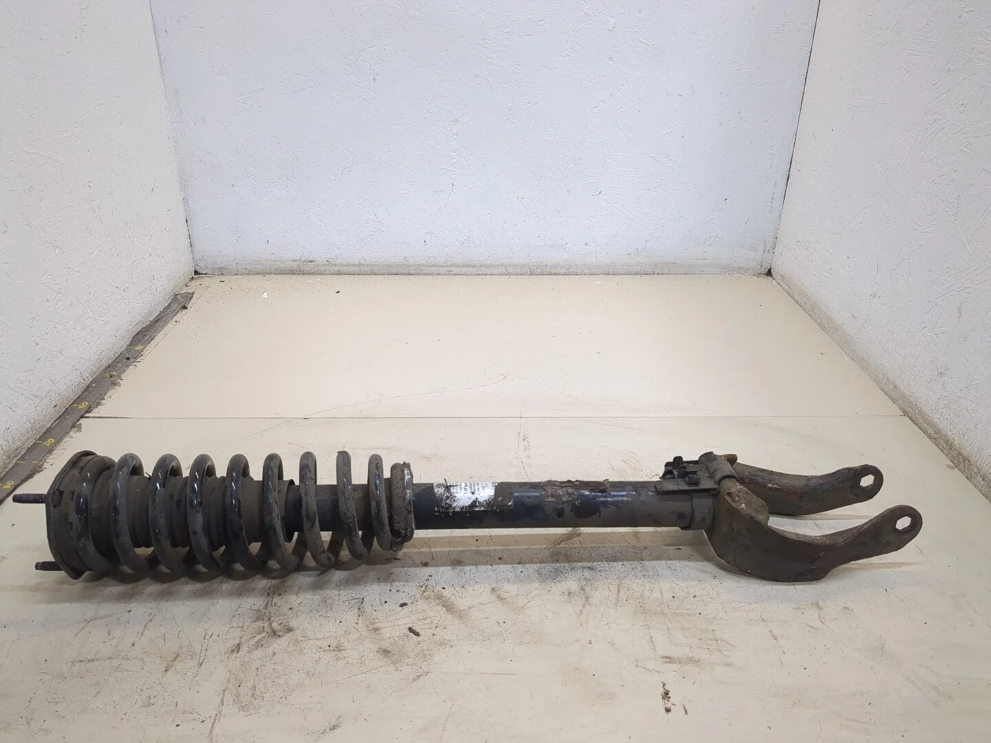 Амортизатор подвески Mercedes-Benz GLE W166 2015-2018 КПП автомат 4х4 (АКПП) OM 651.960 Дизель 2.1 л CDI