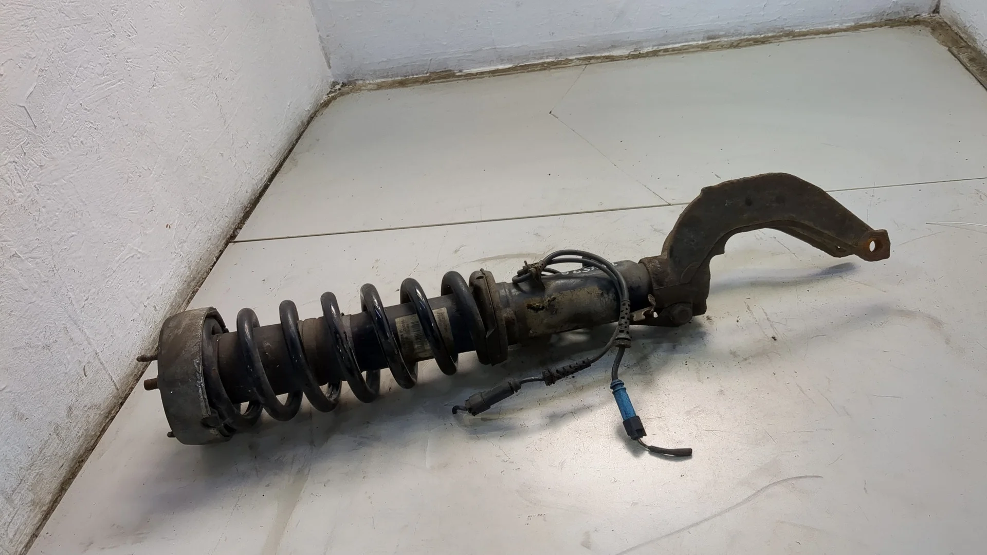 Амортизатор подвески BMW X5 E70 2006-2013 КПП автомат 4х4 (АКПП) 30 6D 5 Дизель 3 л TDI