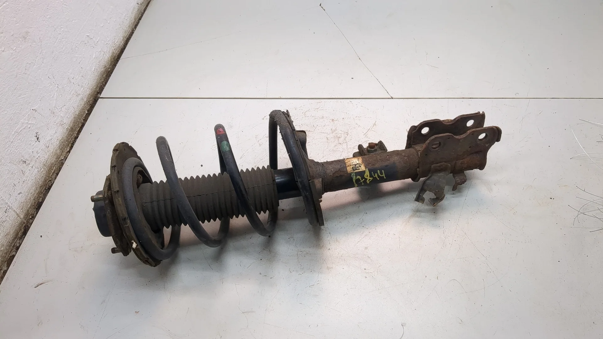 Амортизатор подвески Infiniti FX 2002-2009 КПП автомат 4х4 (АКПП) VK45DE Бензин 4.5 л Инжектор