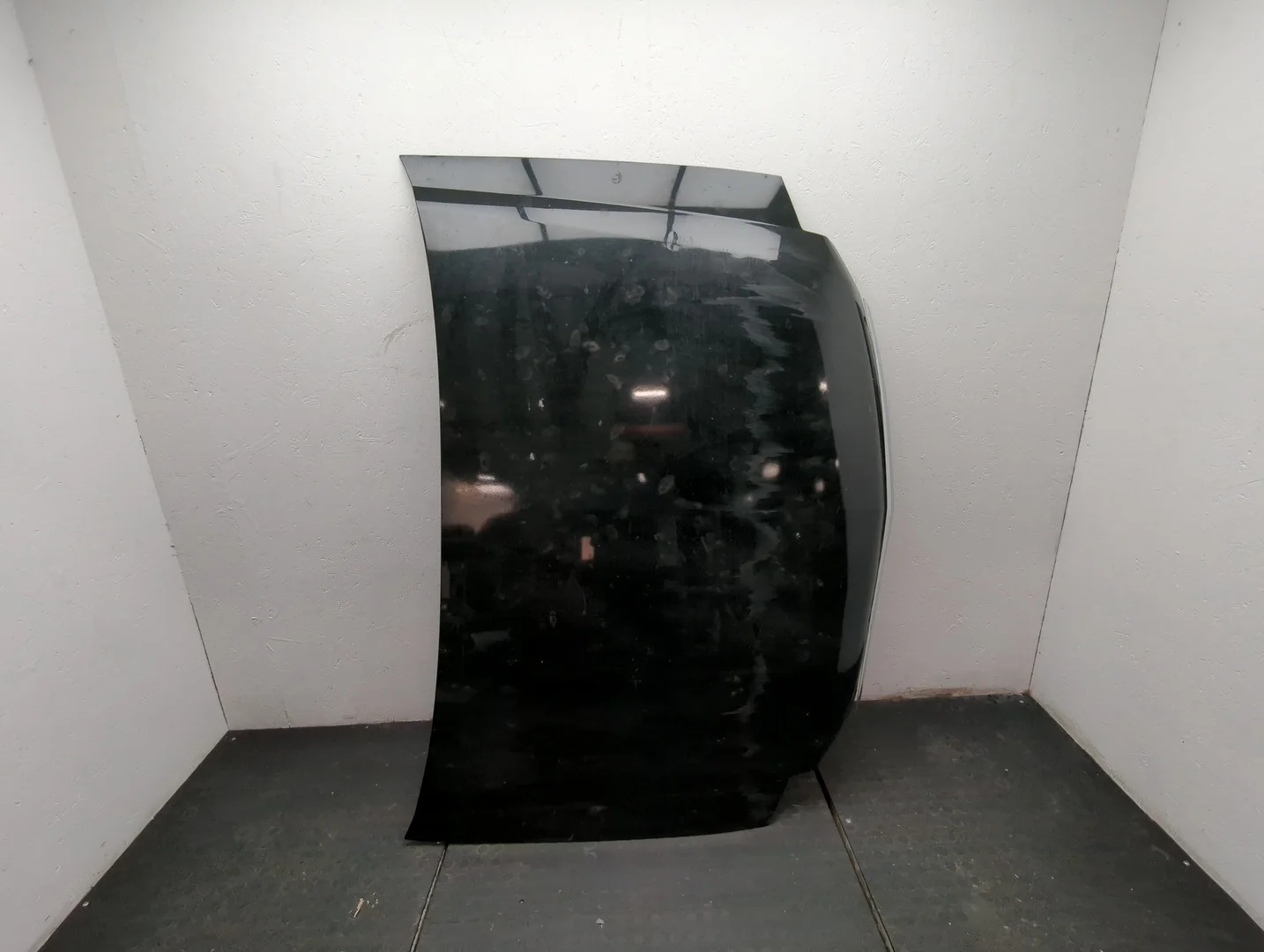 Капот Cadillac Escalade 3 2006-2014 КПП автомат 4х4 (АКПП) L92 Бензин 6.2 л Инжектор