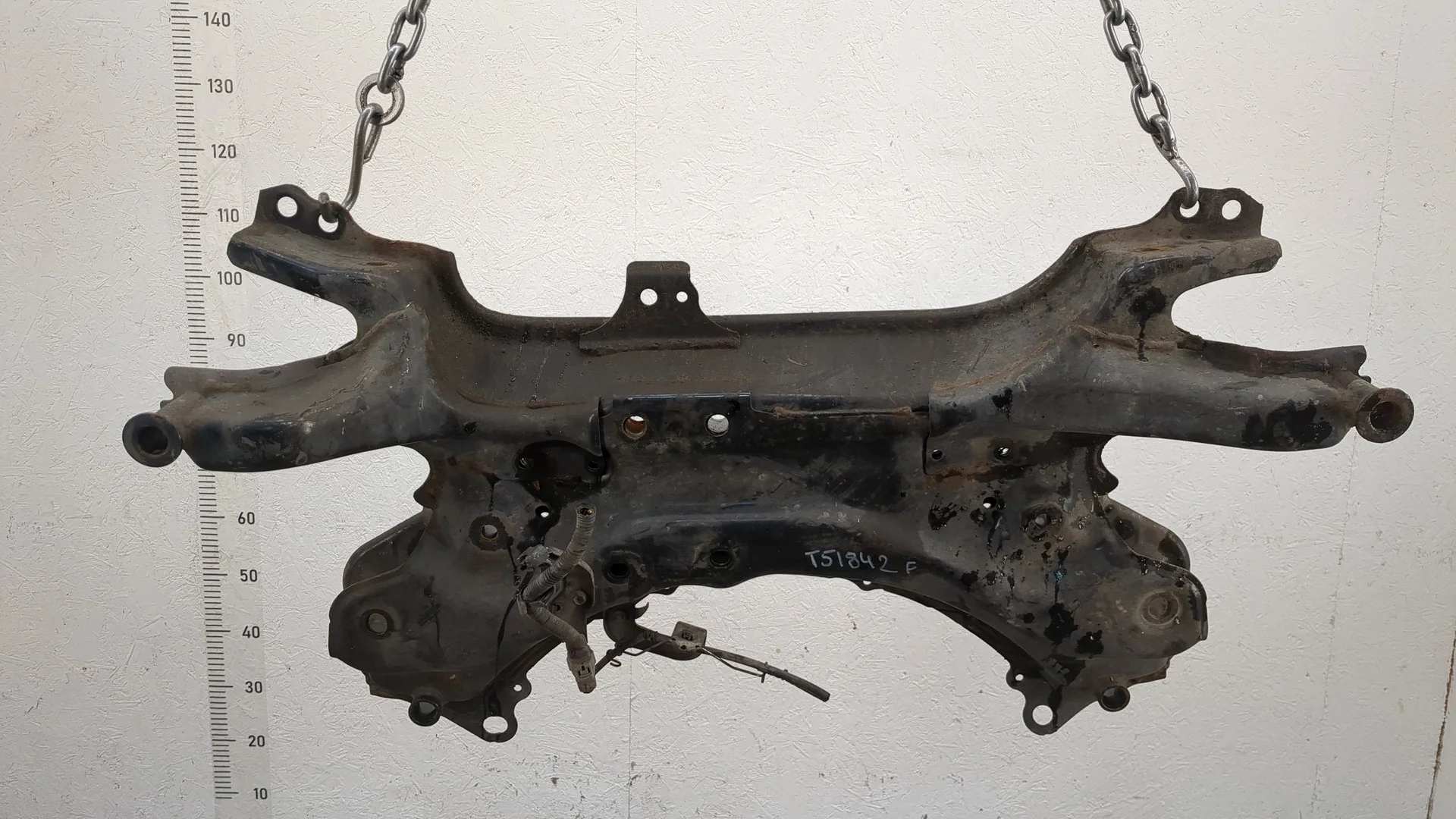 Балка подвески передняя (подрамник) Toyota Auris E18 2012-2018 КПП вариатор 2ZRFE Гибридный 1.8 л Инжектор