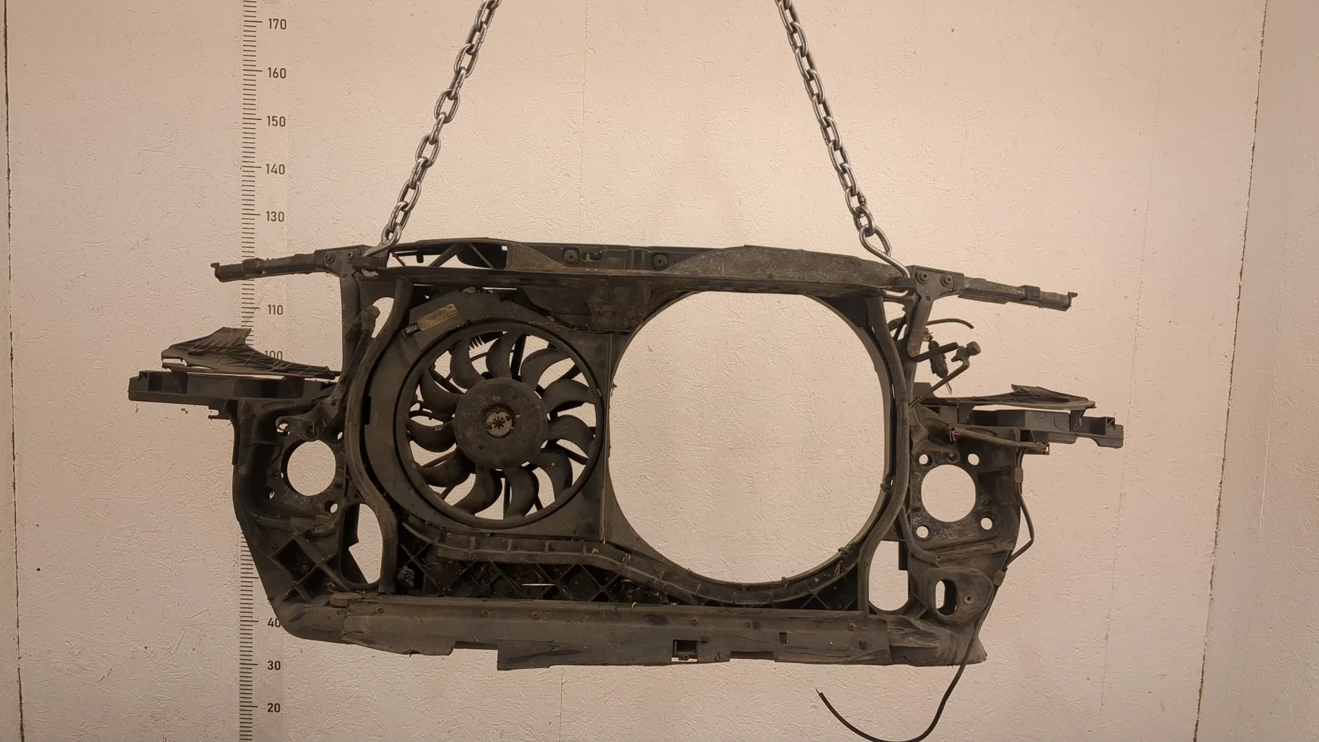 Рамка передняя (телевизор) Audi A4 (B6) 2000-2006 КПП 5-ст.мех.(МКПП) AWX Дизель 1.9 л TDI