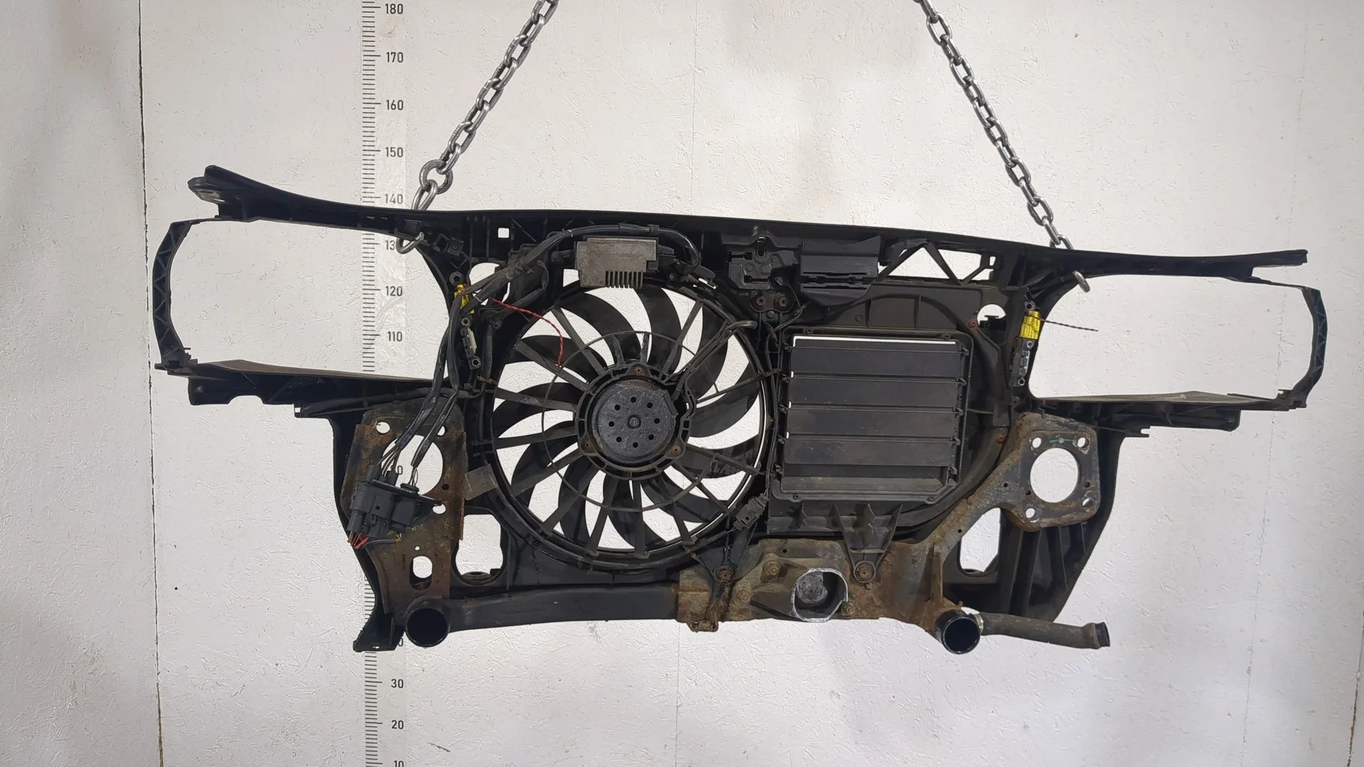 Рамка передняя (телевизор) Audi A4 (B7) 2004-2009 КПП 6-ст.мех.(МКПП) BRE Дизель 2 л