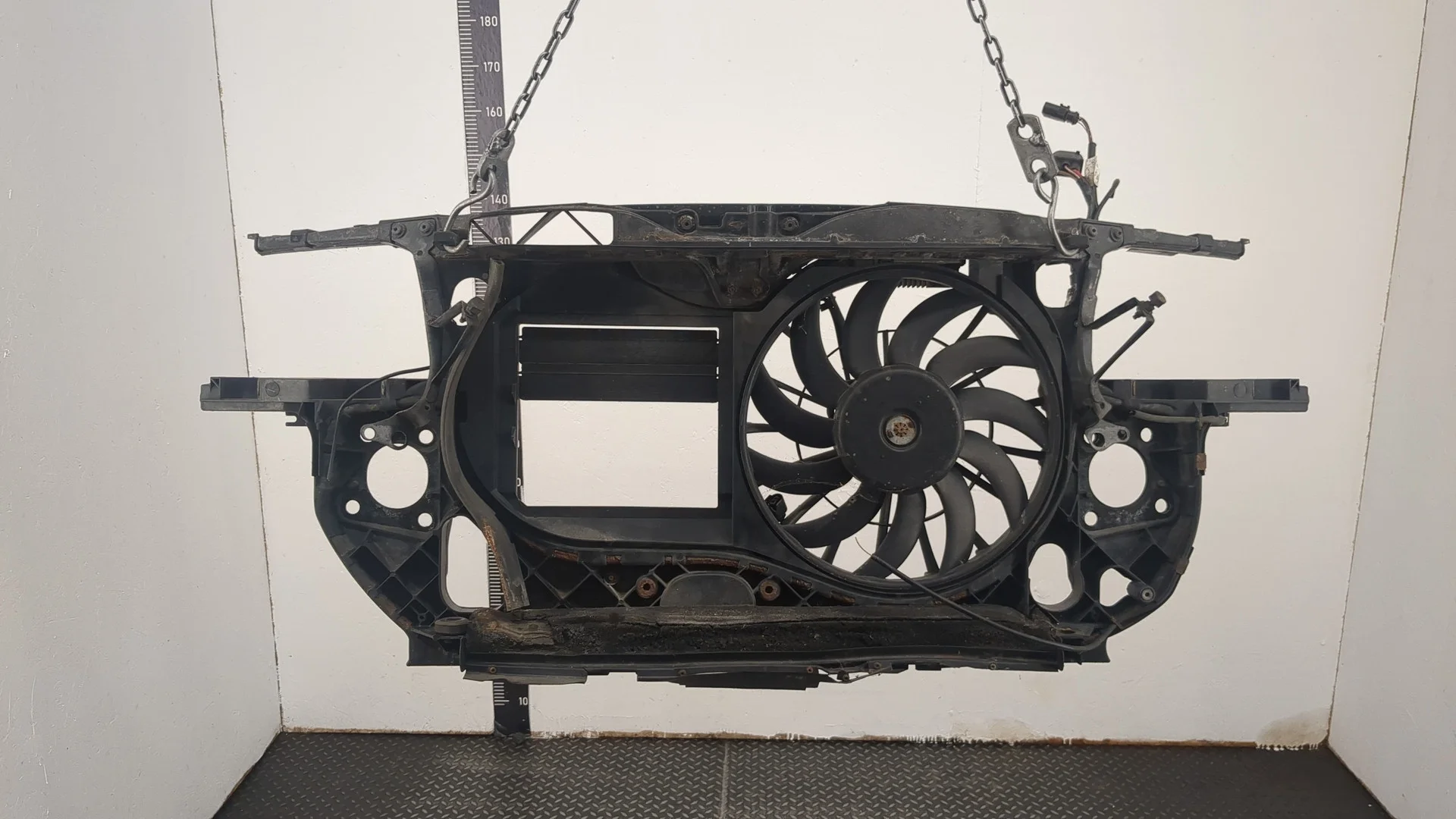 Рамка передняя (телевизор) Audi A4 (B6) 2000-2006 КПП 5-ст.мех.(МКПП) ALT Бензин 2 л Инжектор