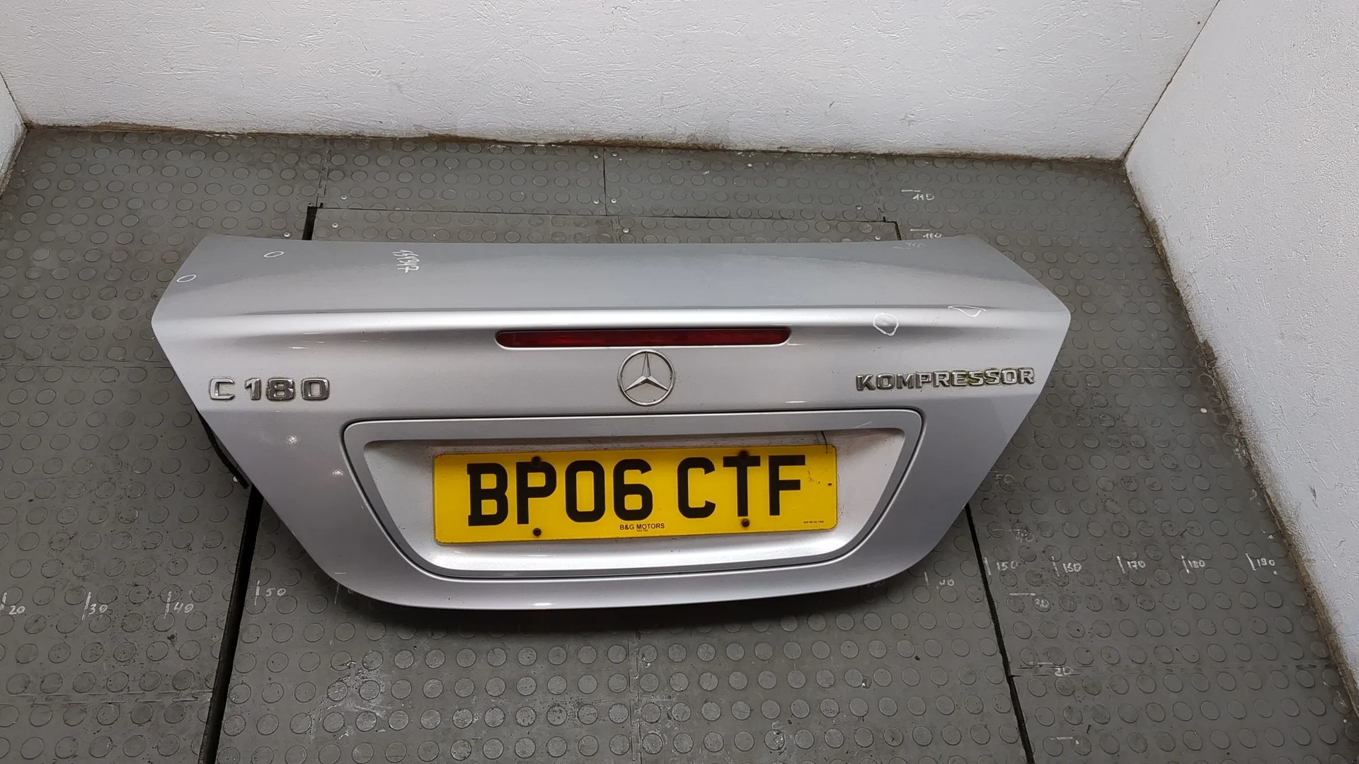 Крышка (дверь) багажника Mercedes-Benz C W203 2000-2008 КПП автомат (АКПП) M271.946 Бензин 1.8 л Турбо-инжектор