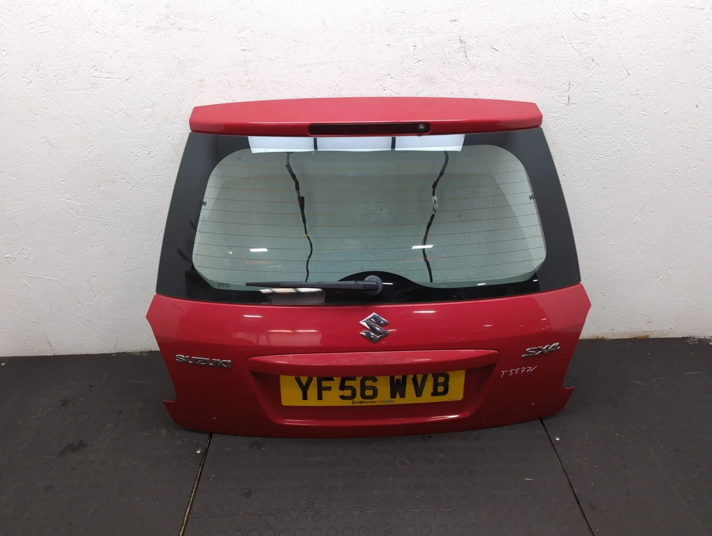 Крышка (дверь) багажника Suzuki SX4 2006-2014 КПП 5-ст.мех.(МКПП) M16A Бензин 1.6 л