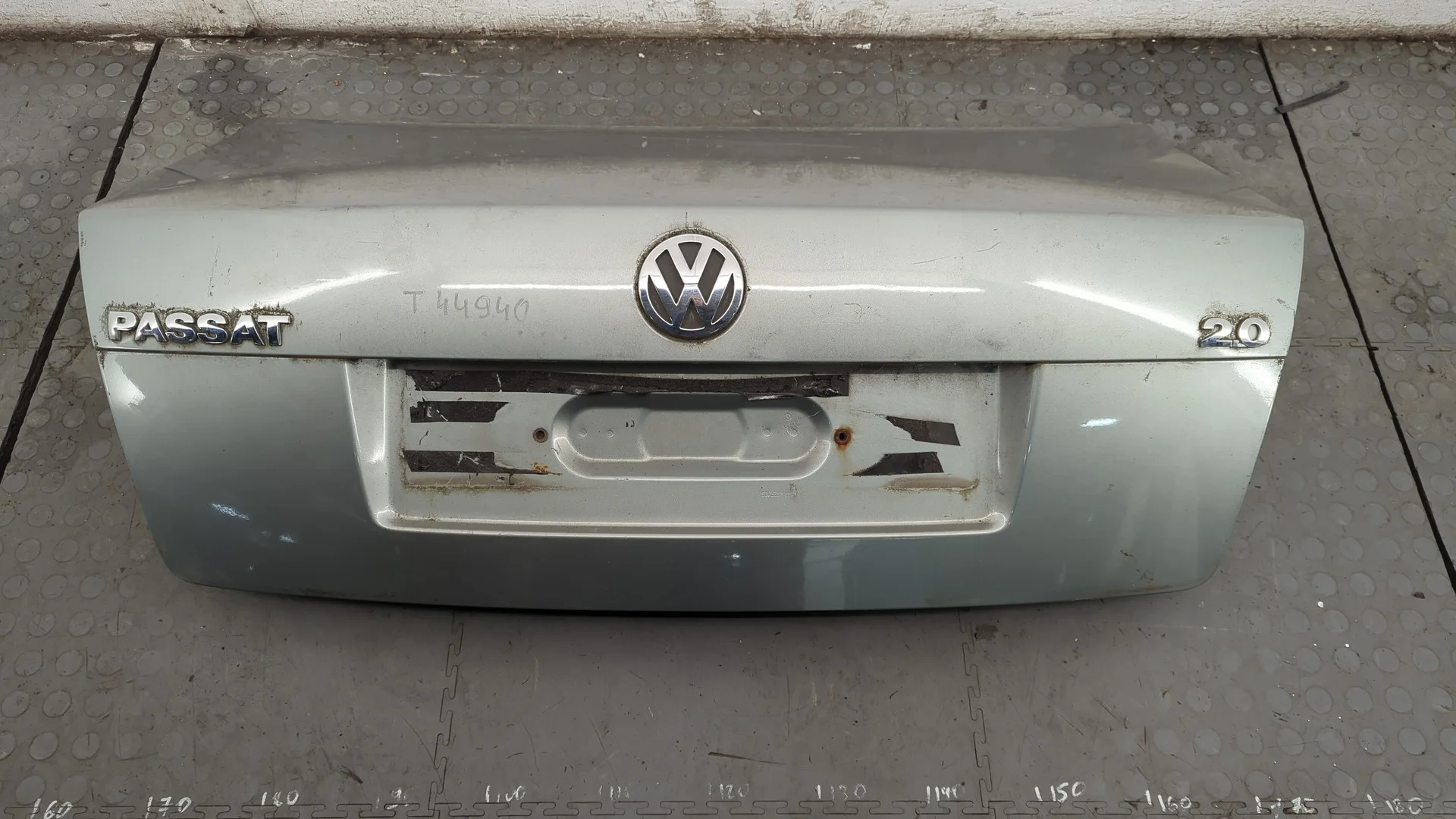 Крышка (дверь) багажника Volkswagen Passat 5 2000-2005 КПП 5-ст.мех.(МКПП) ALT Бензин 2 л Инжектор