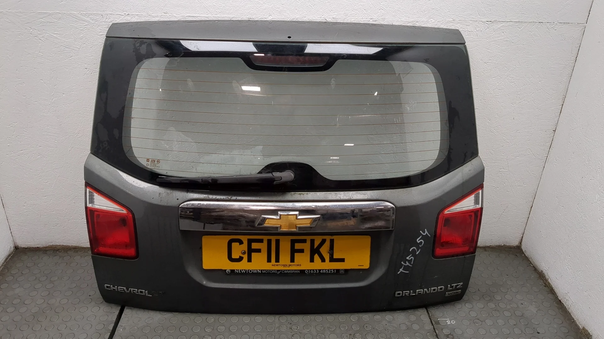 Крышка (дверь) багажника Chevrolet Orlando 2011-2018 КПП 6-ст.мех.(МКПП) Z20D1 Дизель 2 л CDI