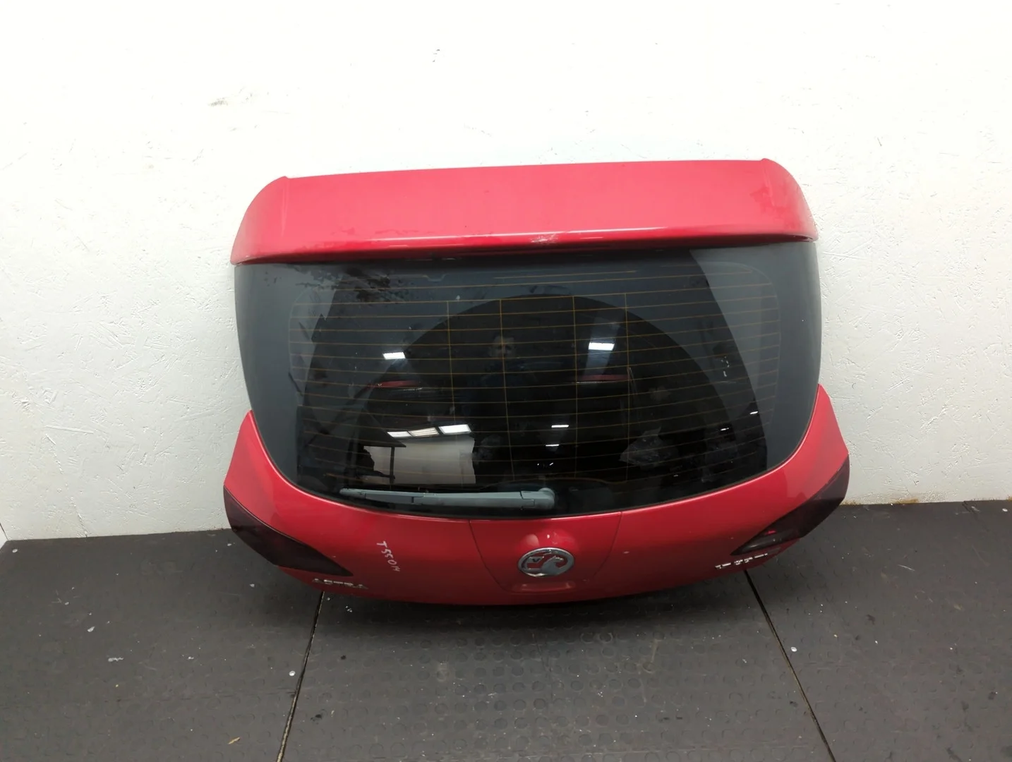 Крышка (дверь) багажника Opel Astra J 2010-2017 КПП 6-ст.мех.(МКПП) A17DTR Дизель 1.7 л