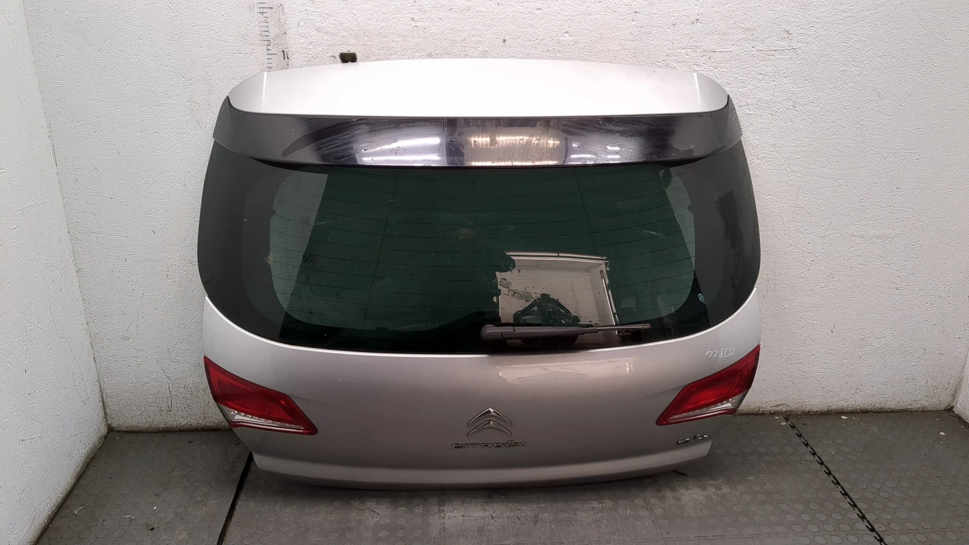 Крышка (дверь) багажника Citroen C4 2010-2020 КПП 5-ст.мех.(МКПП) 9HP Дизель 1.6 л HDI