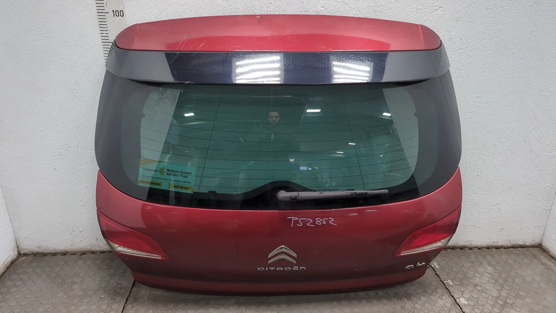 Крышка (дверь) багажника Citroen C4 2010-2020 КПП 5-ст.мех.(МКПП) 9HP Дизель 1.6 л HDI