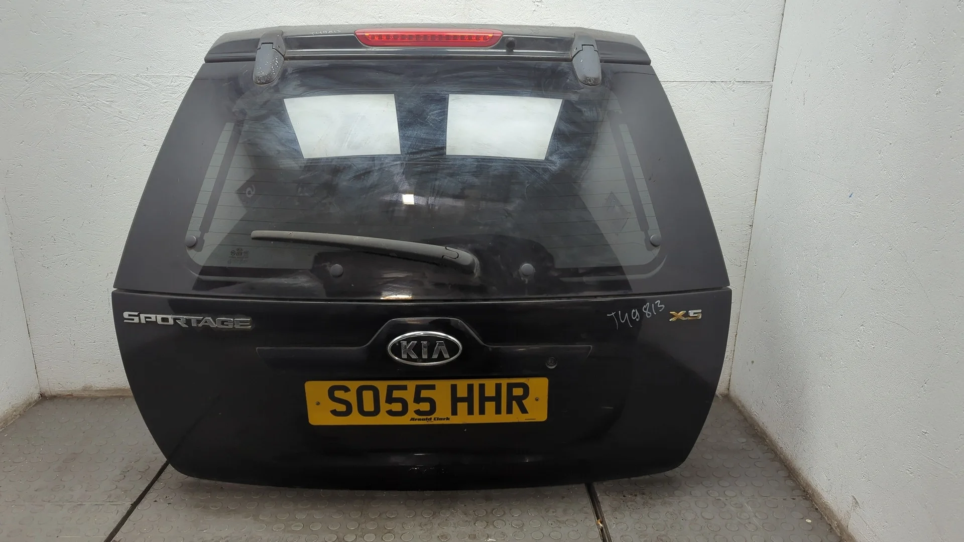 Крышка (дверь) багажника Kia Sportage 2004-2010 КПП 5-ст.мех 4х4 (МКПП) D4EA Дизель 2 л