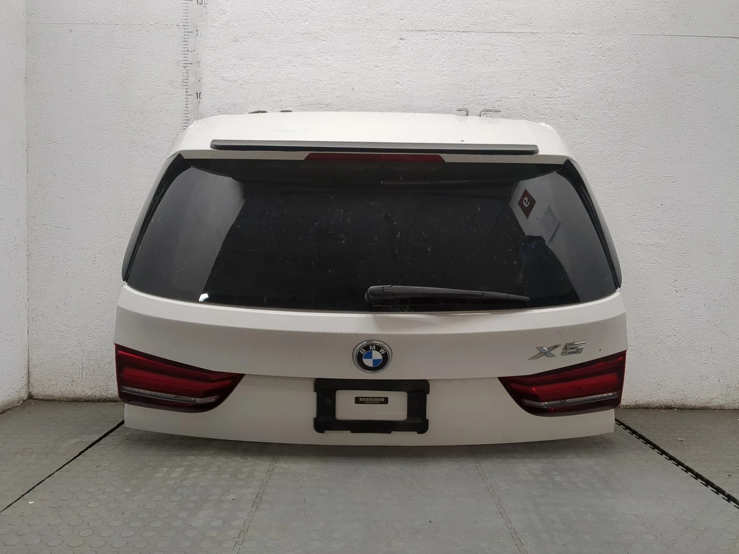 Крышка (дверь) багажника BMW X5 F15 2013-2018 КПП автомат 4х4 (АКПП) N55B30B Бензин 3 л Турбо-инжектор