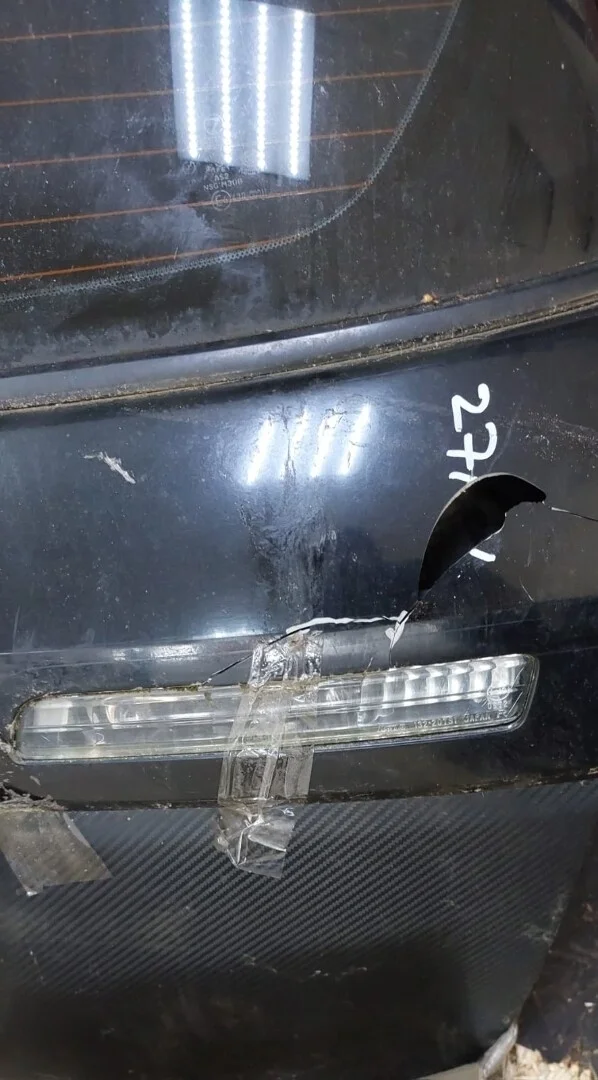 Крышка (дверь) багажника Subaru Legacy (B13) 2003-2009 КПП автомат 4х4 (АКПП) EJ25 Бензин 2.5 л Инжектор