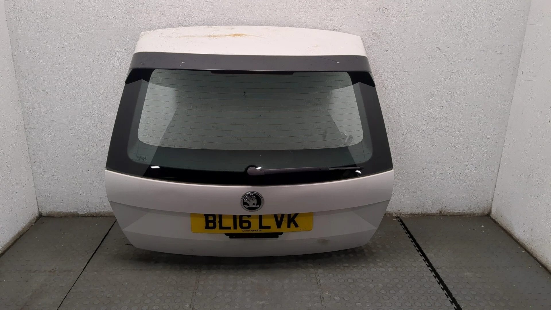 Крышка (дверь) багажника Skoda Octavia (A7) 2013-2023 КПП 6-ст.мех.(МКПП) DBKA Дизель 1.6 л TDI