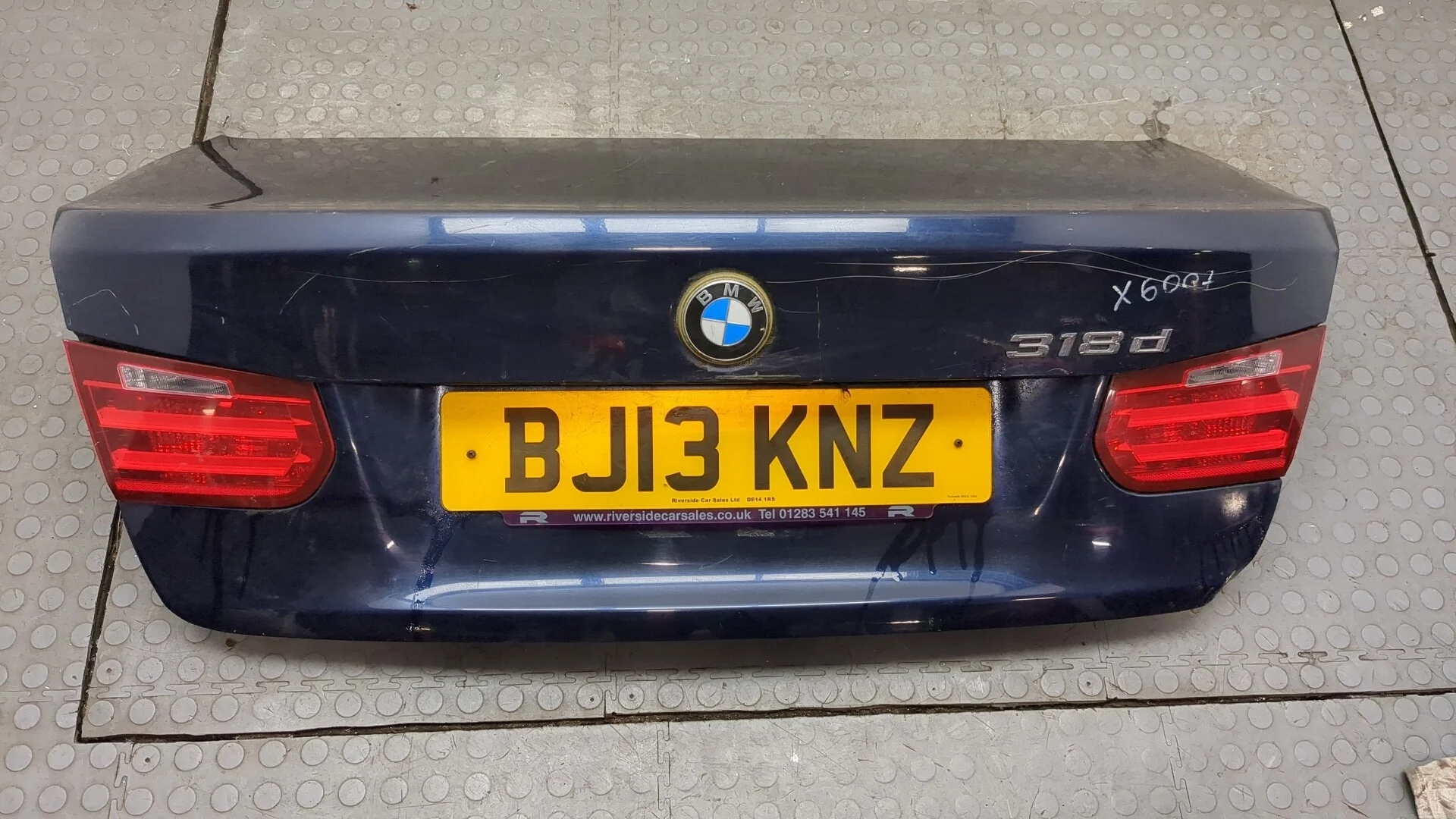 Крышка (дверь) багажника BMW 3 F30 2012-2019 КПП 6-ст.мех.(МКПП) N47D20C Дизель 2 л TDI