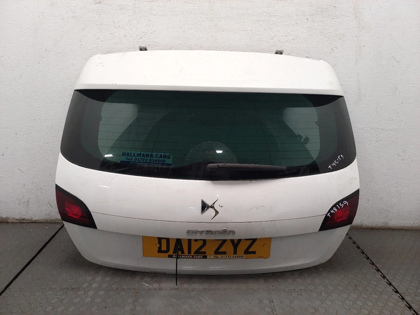 Крышка (дверь) багажника Citroen DS4 2010-2018 КПП 6-ст.мех.(МКПП) 9HR Дизель 1.6 л HDI