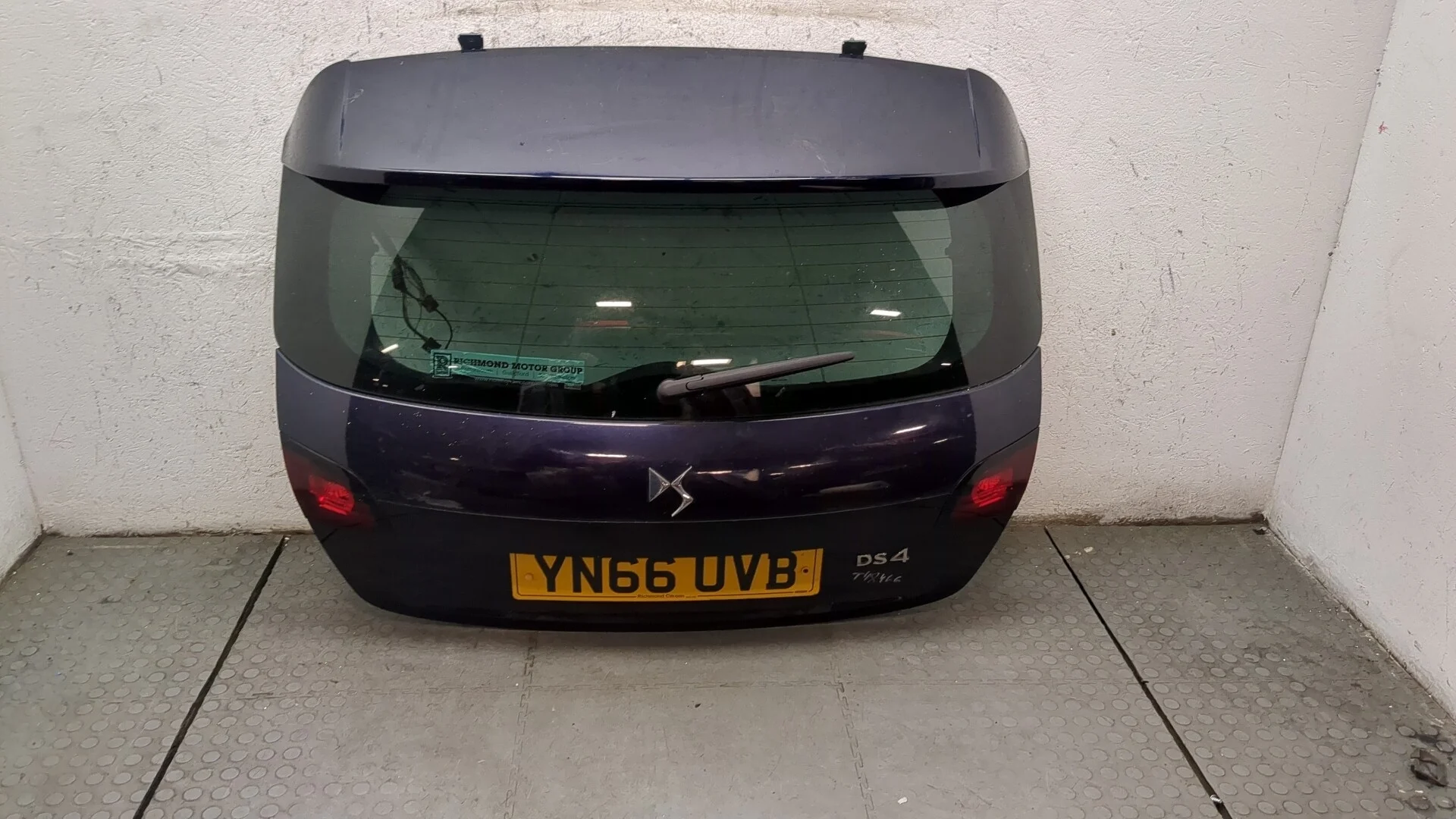 Крышка (дверь) багажника Citroen DS4 2010-2018 КПП 6-ст.мех.(МКПП) BHZ Дизель 1.6 л HDI