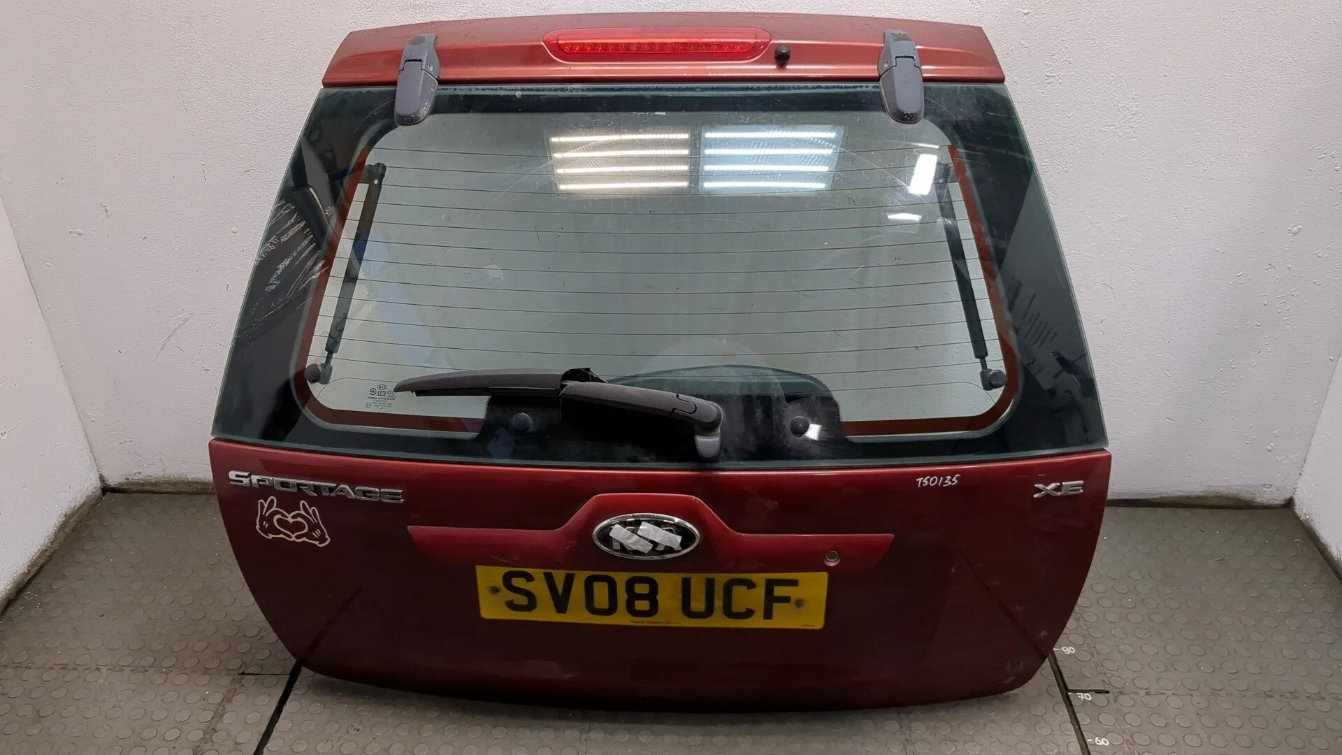 Крышка (дверь) багажника Kia Sportage 2004-2010 КПП 5-ст.мех 4х4 (МКПП) G4GC Бензин 2 л Инжектор